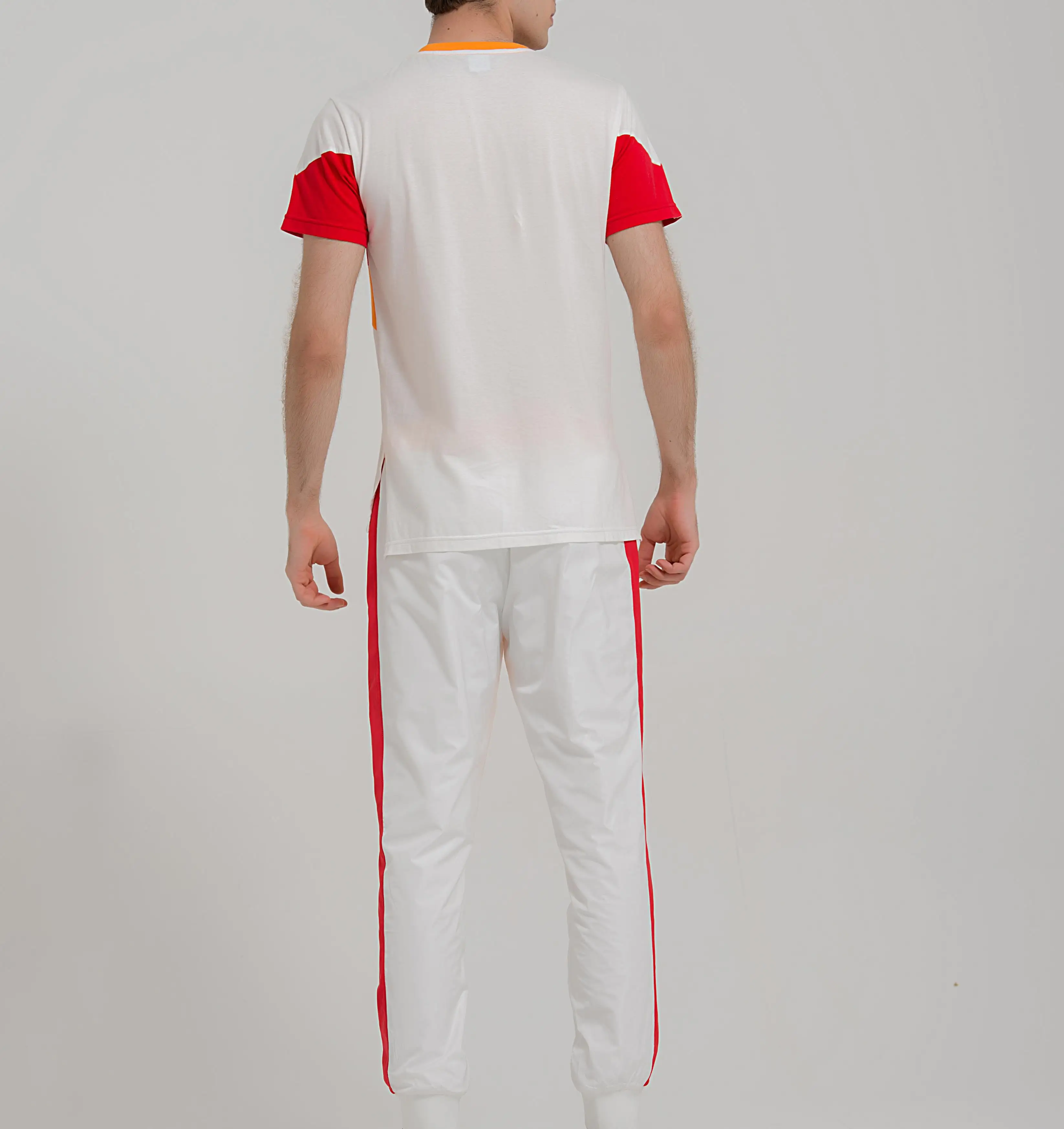 新定制刺绣标志两件慢跑服套装男士健身房运动服批发