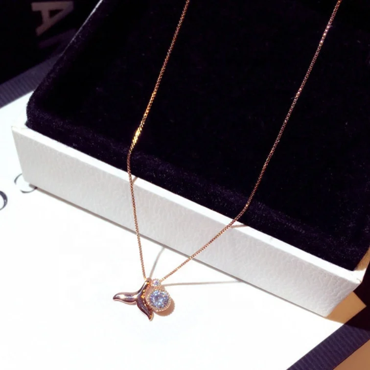 

New Fashion Short Necklaces For Women Mermaid Pendant Necklaces Trend Rhinestone Clavicle Necklaces