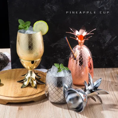 

24oz Stainless Steel Gold Silver Finish Cocktail Mug with Straw,Moscow Mule Brass Pineapple Cup,Ice Bucket Tumbler, Silver / rose gold