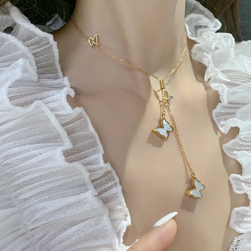 

2021 new fashion stainless steel necklace real gold jewelry mother of pearl necklace butterfly pendant choker necklace for women