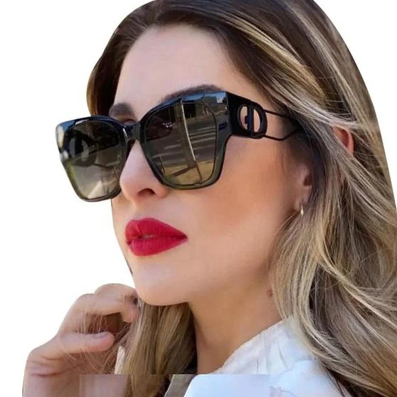 

Black Brand Sunglasses Women LOGO 2021 New Luxury Designer Trendy oversized Sunglasses Female Vintage Metal Female Glasses UV400, Picture shows