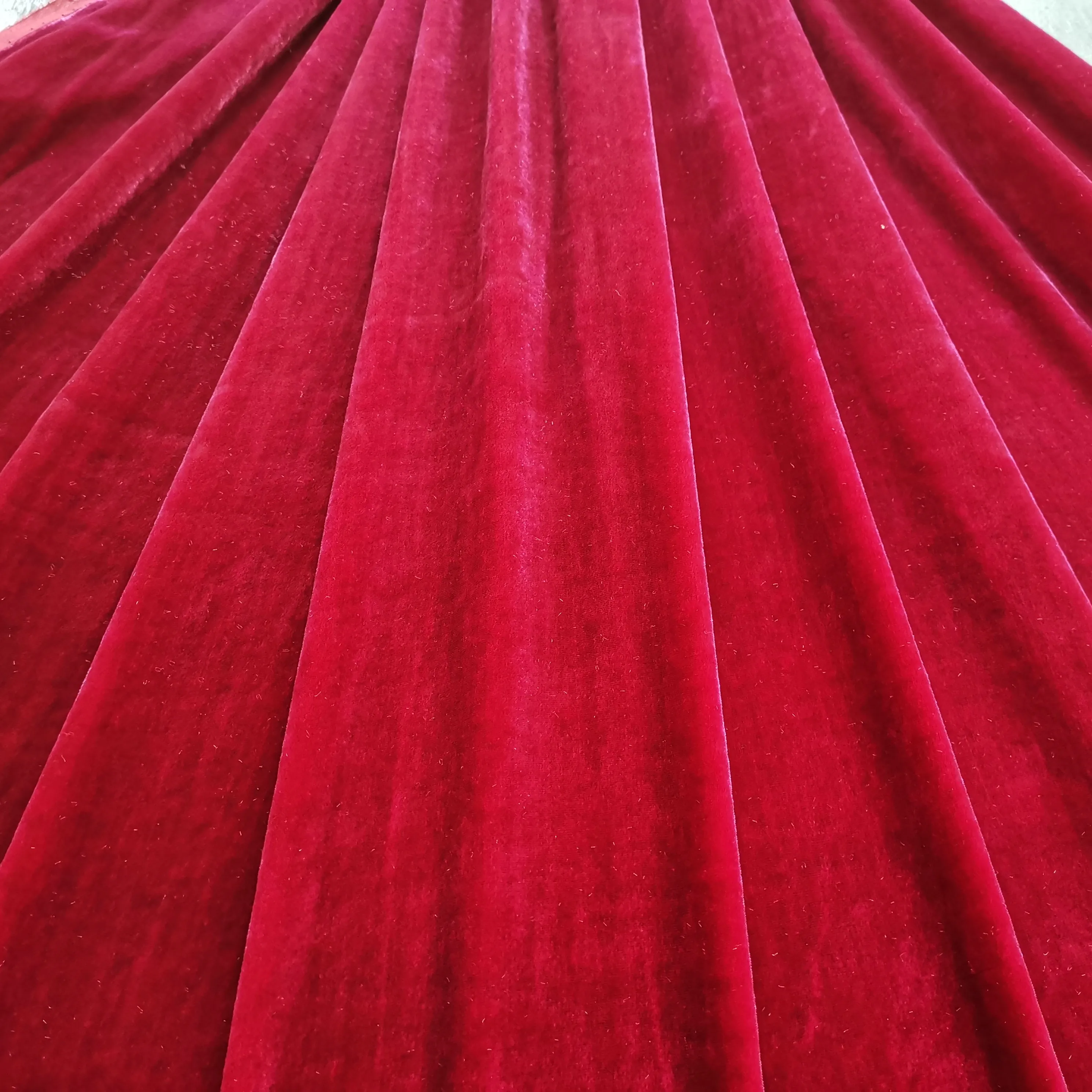 
solid dyed colour purple grape plain silk velvet fabric 