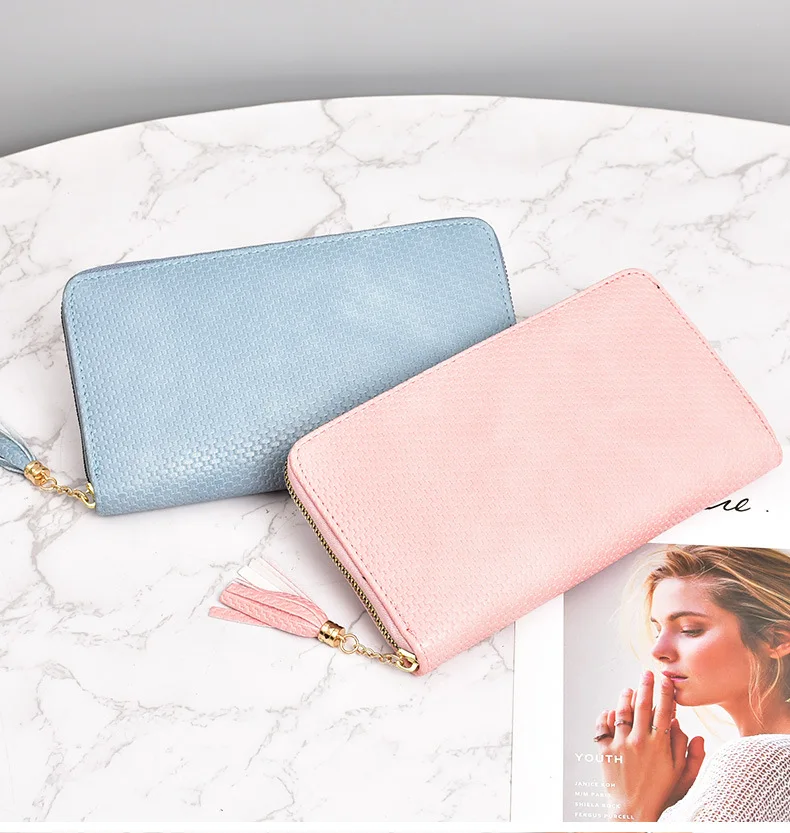

Professional PU PVC Wallet Supplier Ladies Long Wallet Multifunctional Woven Clutch Large Capacity Tassel Mobile Wallet