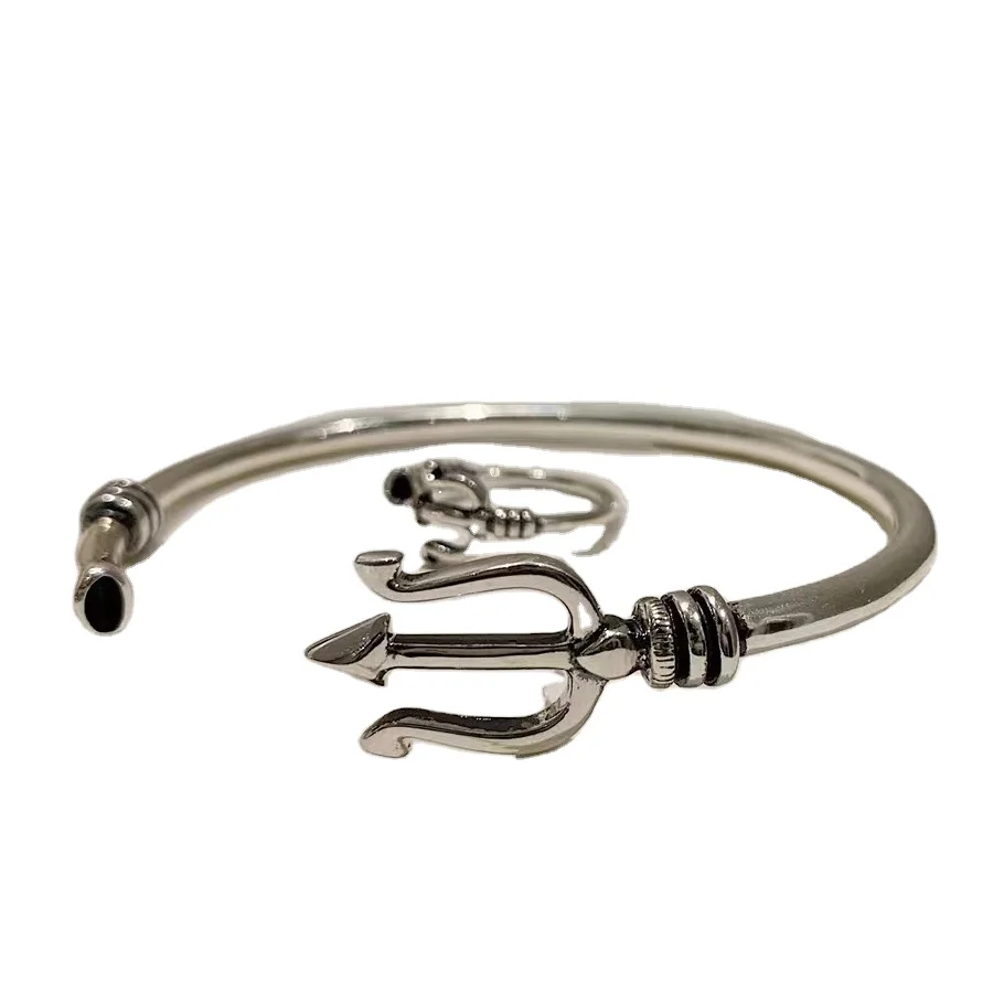

10$ fork design open ring