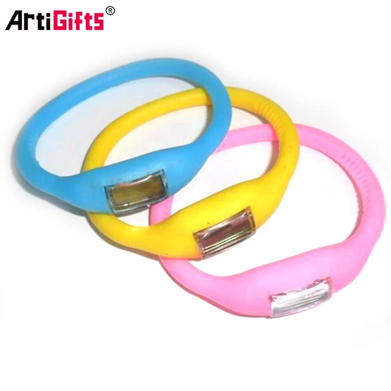 

Factory Customized Rubber Bracelet Sport Wrist Watch Band