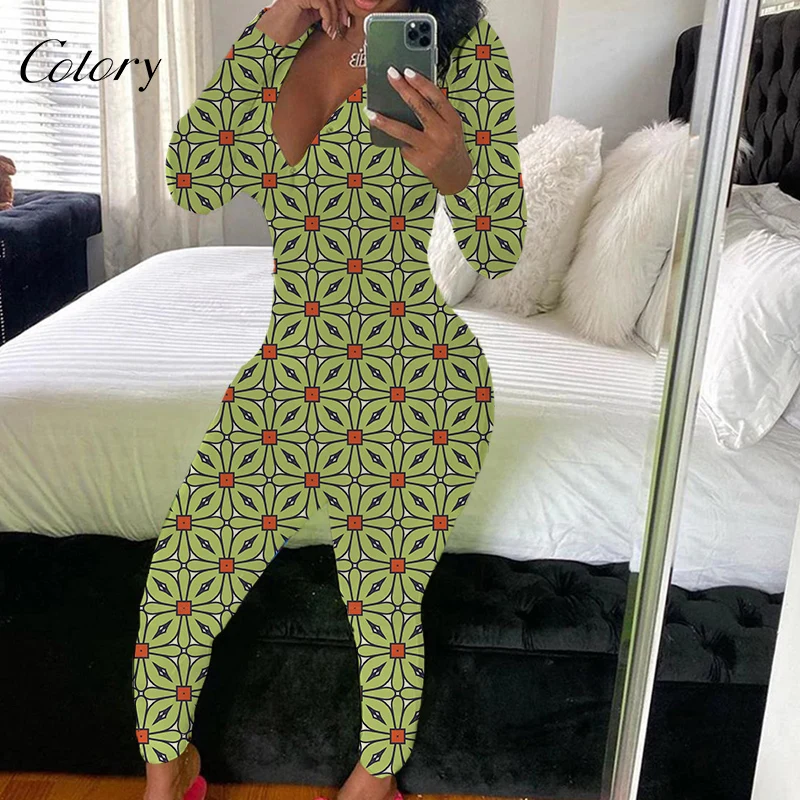 

Colory Print Shirts Thermal Onesie Short Sleeve Jumpsuit For Women, Picture shows