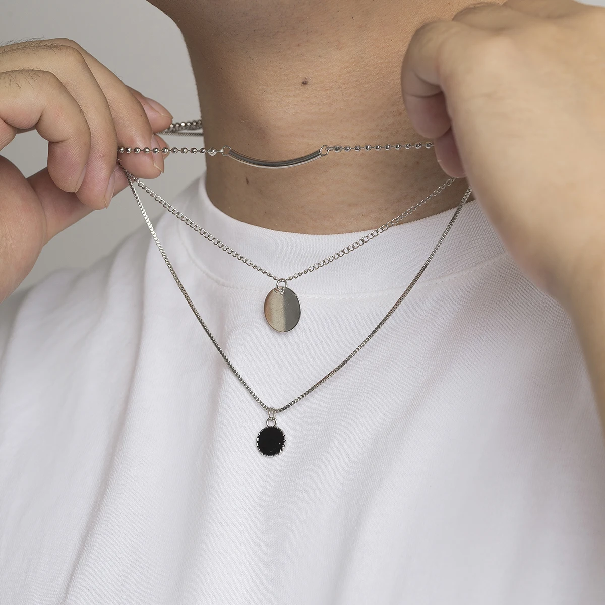 

SHIXIN Fashion Necklace Jewelry Accessories New Personality Disc Geometric Drip Oil Necklace Retro Multi-layer Necklace Gift