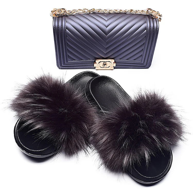 

Stylish Muti Color Designer Chain Bags And Slipper Womens Purse And Matching Slipper, Customized color