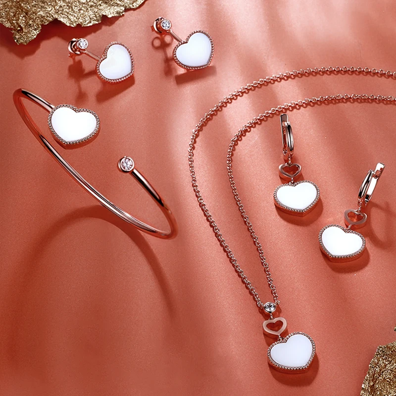 

OEM&ODM Valentines Day Gift 925 Sterling Silver Jewelry Set Heart Shaped Valentine Gifts for Women