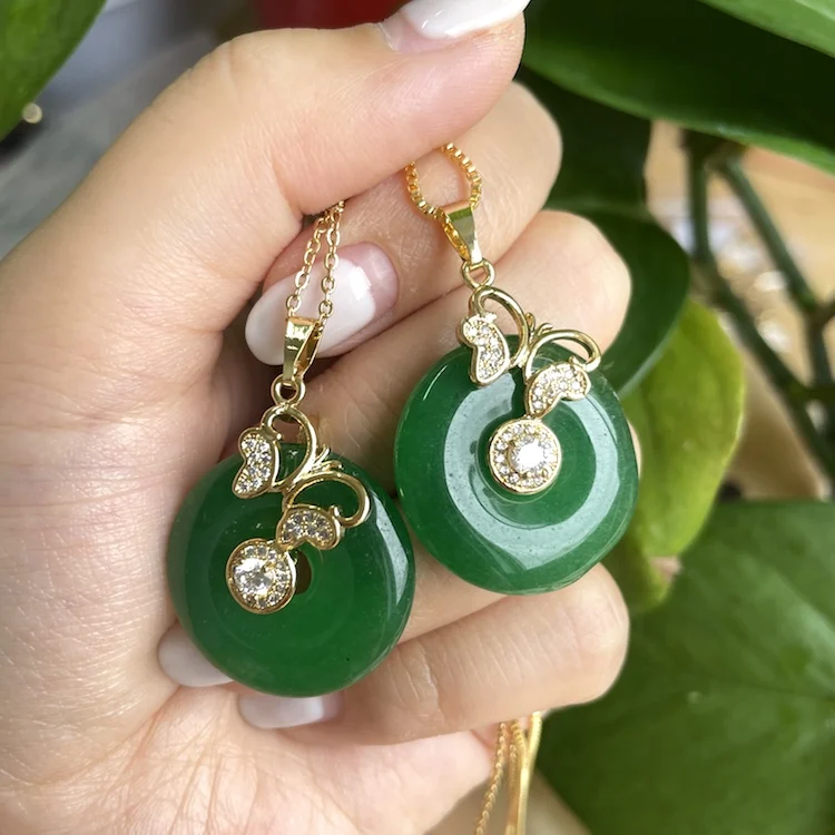 

jialin jewelry 2021ins wholesale gold plated green agate chinese jade butterfly jade pendant charm necklace