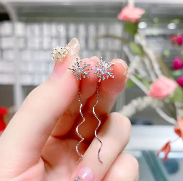 

Korean personality long tassel earrings s925 sterling silver temperament snowflake wave earring hot selling earrings