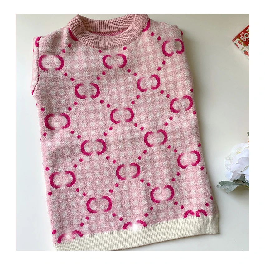 

New hot sale popular luxury brand cat and dog clothes cute pet sweater