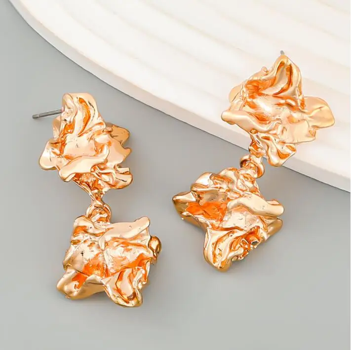 

Fashion gold plated vintage flower designer Earrings Women big statement Dangle Earrings Banquet Jewelry Accessories