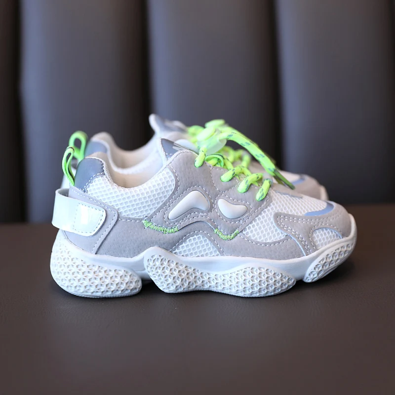 High quality  comfortable sole children's sports shoes New autumn kids' sneakers  fashion shoes girls and boys