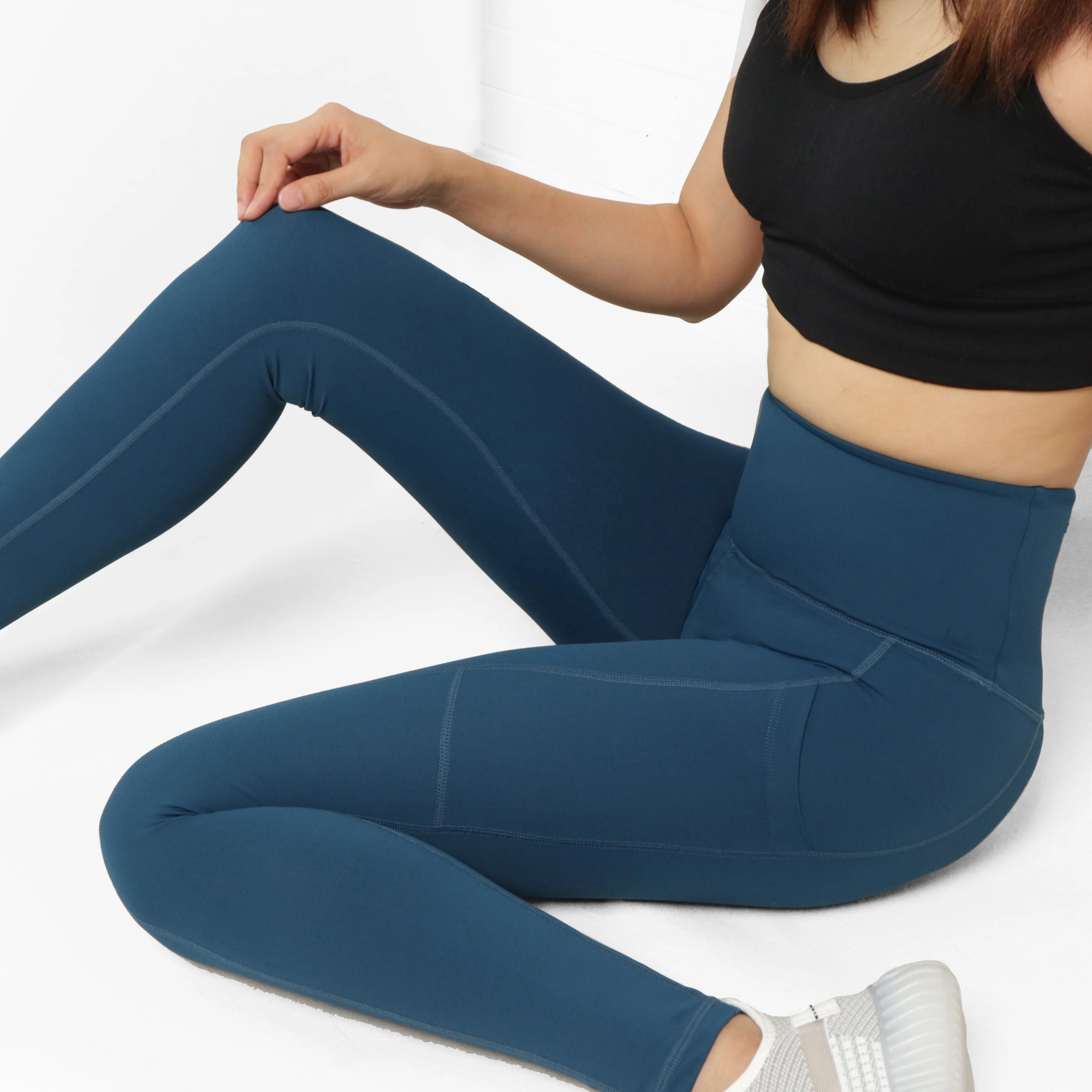 

READY TO SHIP Activewear Solid Color High Waist Yoga Leggings For Women Stretchy Gym Pants Tummy Control Leggings With Pocket