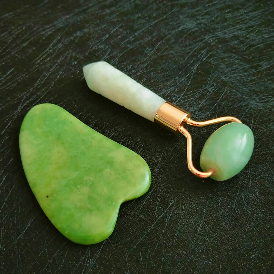 

Hot Sale Xiuyan Jade Massage Guasha and Jade Roller Customized Logo Beauty Crystal Massage Tool