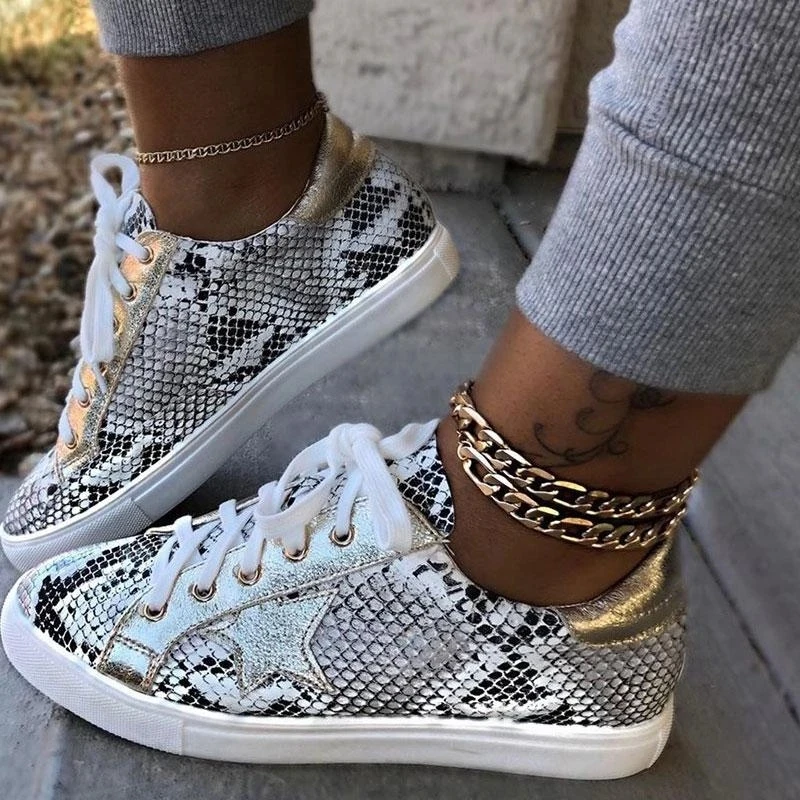 

Women Snakeskin Star Design Lace-Up Sneakers, Pictures show