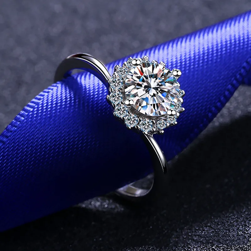 

Silver 925 Original 1 Carat Diamond Test Past Brilliant Cut Moissanite Geometric Gemstone Ring Engagement Jewelry for Women