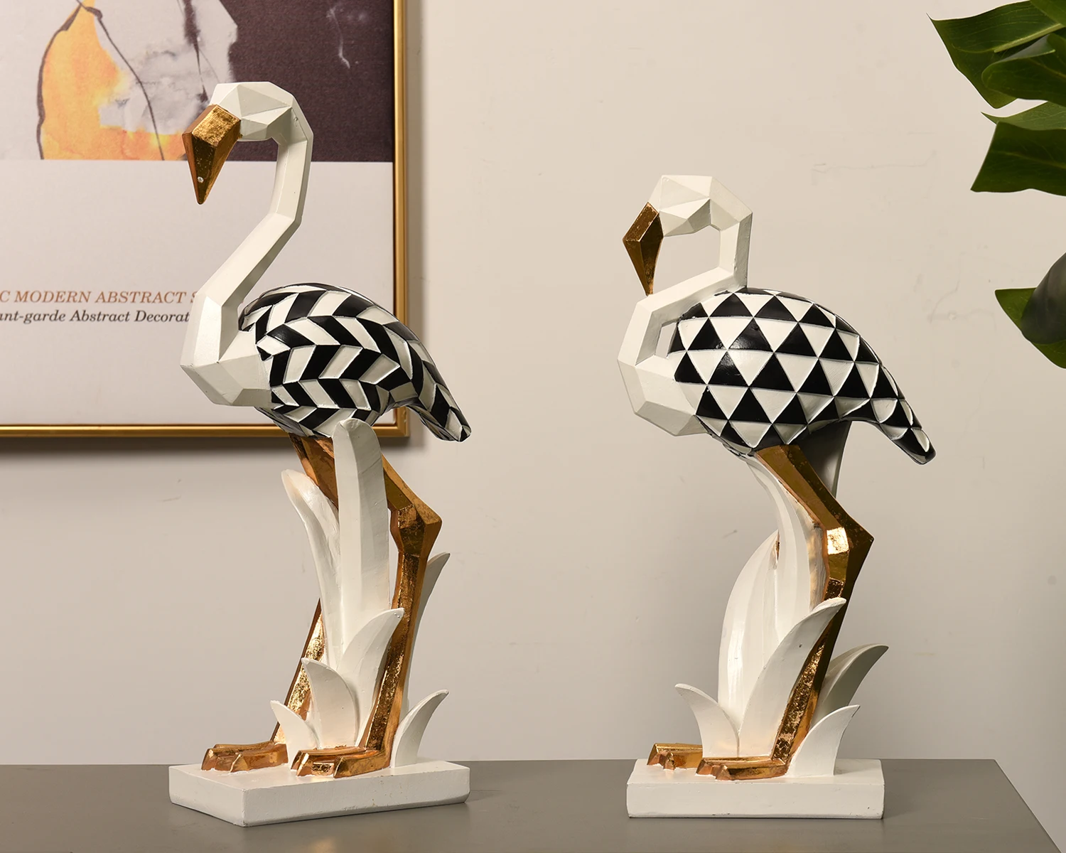 Child Home Garden Decoration Room Piece Luxury Resin Lady Flamingo