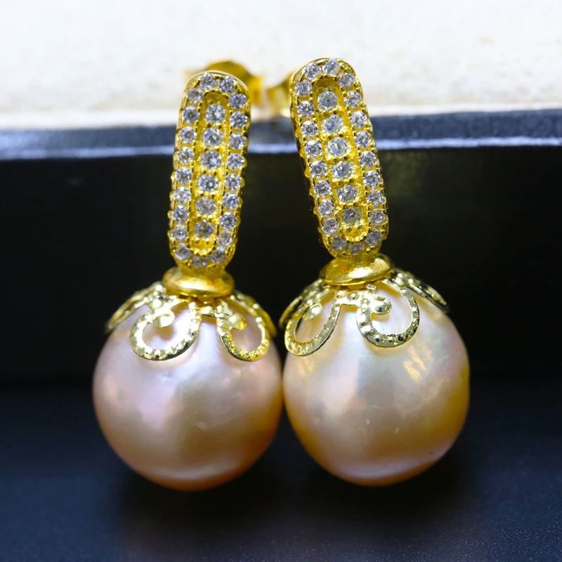 

Edison Pearls 925 Silver LOVELY genuine freshwater pearls stud earrings diamond earrings super shining, As shown