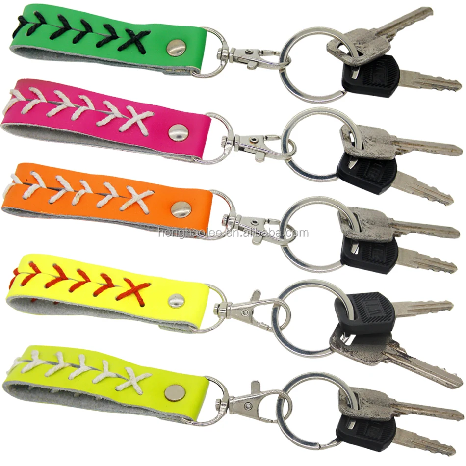 

2018 baseball/softball keychain