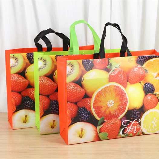 

Hot Sale Fashion High Quality Handled Reuseable Luxury Gift Non Woven Shopping Bag