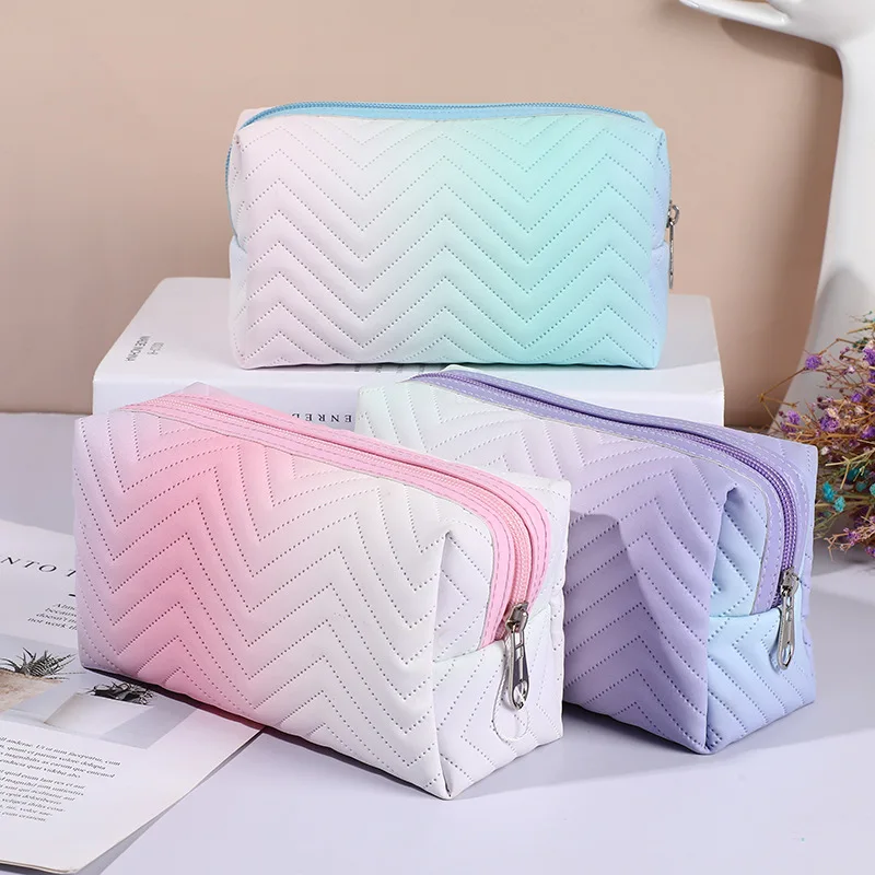 

Wholesale High Quality Eco Friendly Soft Weekend Travel Makeup Organizer Small Pouch Luxury Pu Leather Cosmetic Bag for Women, Customized color