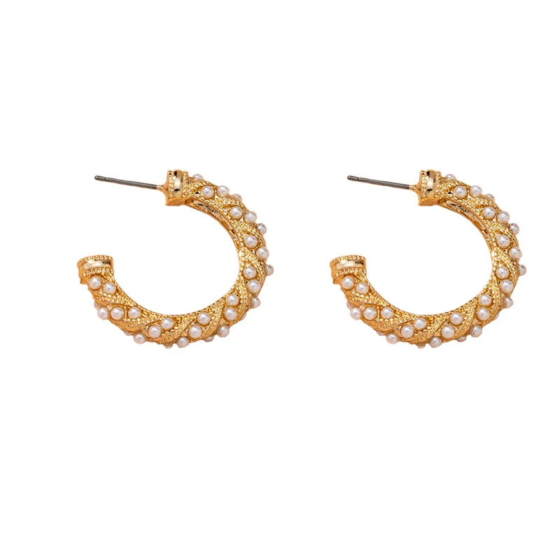 

New Trendy Geometric C-Shaped Inlaid With Imitation Pearl Stud Earring Twist Irregular Texture Women Fashion Jewelry