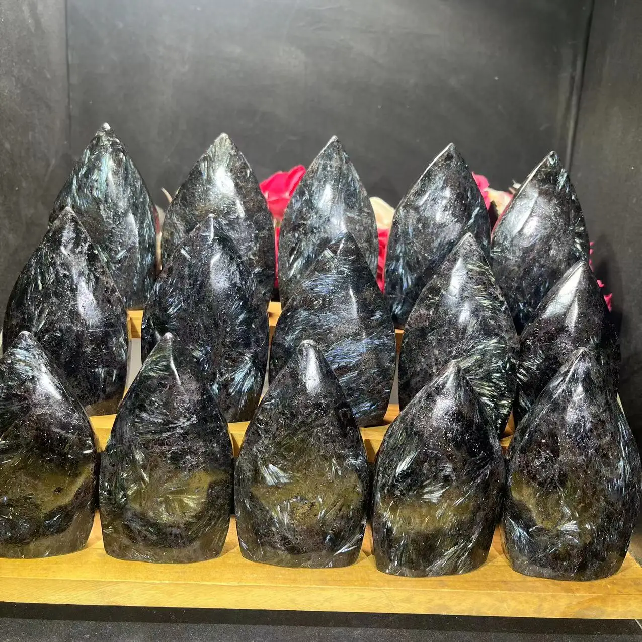 Wholesale Healing Stones Crystal Beautiful Polished Astrophyllite Ornaments for Decoration
