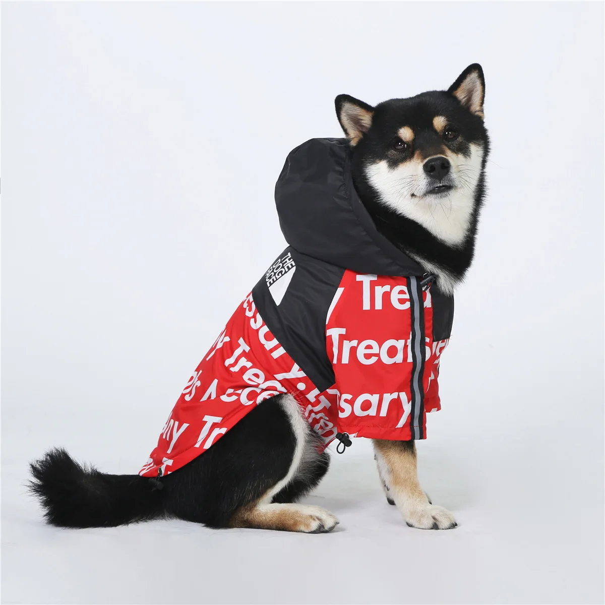 

Manufacturers wholesale new fashion trend brand dog cotton clothing big dog raincoat dog pet face jacket, Red/blue/black