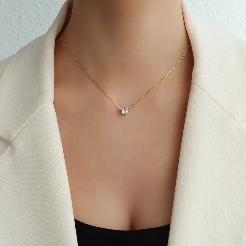 

French Style Delicate And Minimalist Zircon Pendant Thin Necklace Women