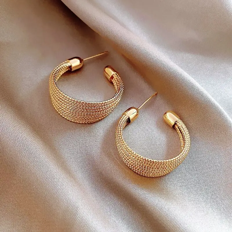 

2023 Fashion stainless steel earrings for wedding Custom trendy statement hoop drop earrings for women