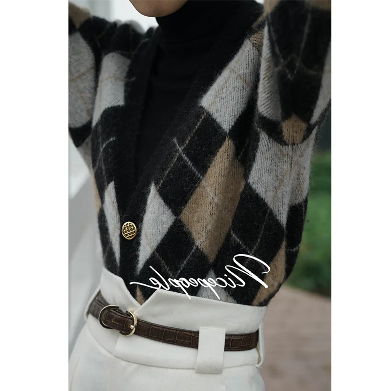 

Korean style v-neck short knit sweater women's gingham cardigan fashion long sleeve top ladies knitted cardigan
