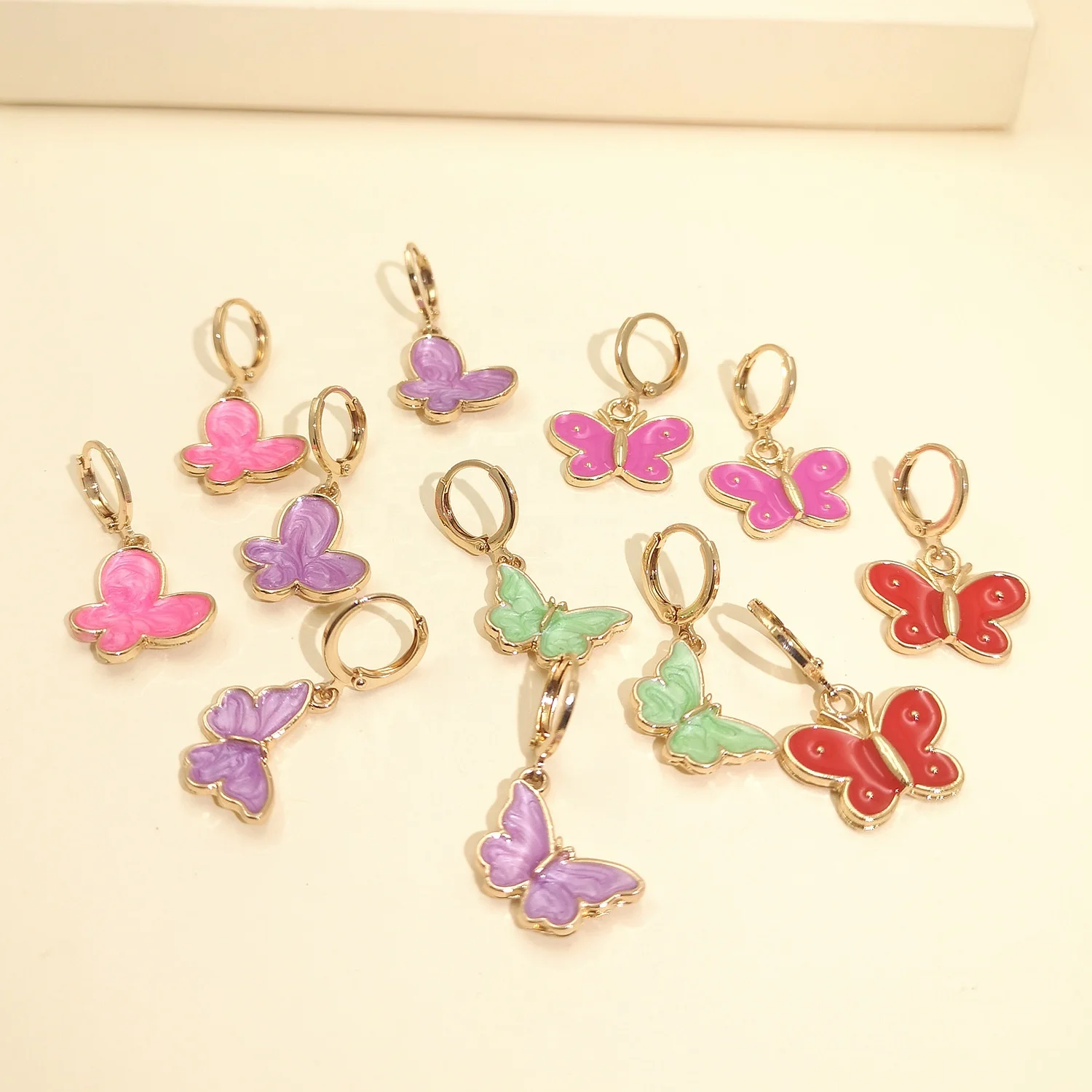 

Luxury Cute Color Butterfly Pendant Earring Fashion Multi-style Enamel Beautiful Butterfly Earring For Women Girls Jewelry, Picture show