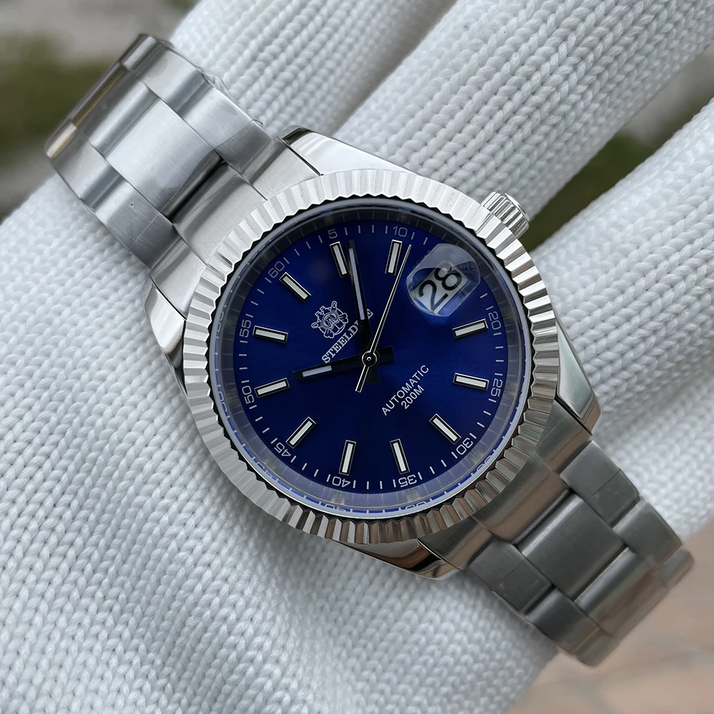 

STEELDIVE SD1933 Luxury Brand Business Style  Stainless Steel Case Sapphire Glass Blue Dial 200M Waterproof Dive Watch NH35