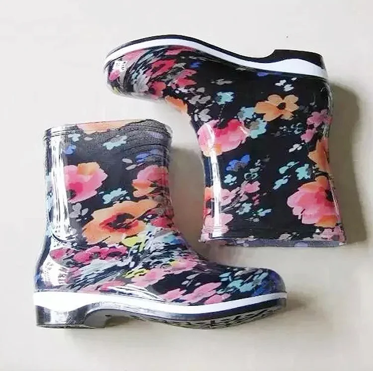 

Hot sale high quality nice price fashion Customer logo unique design style half rain boots