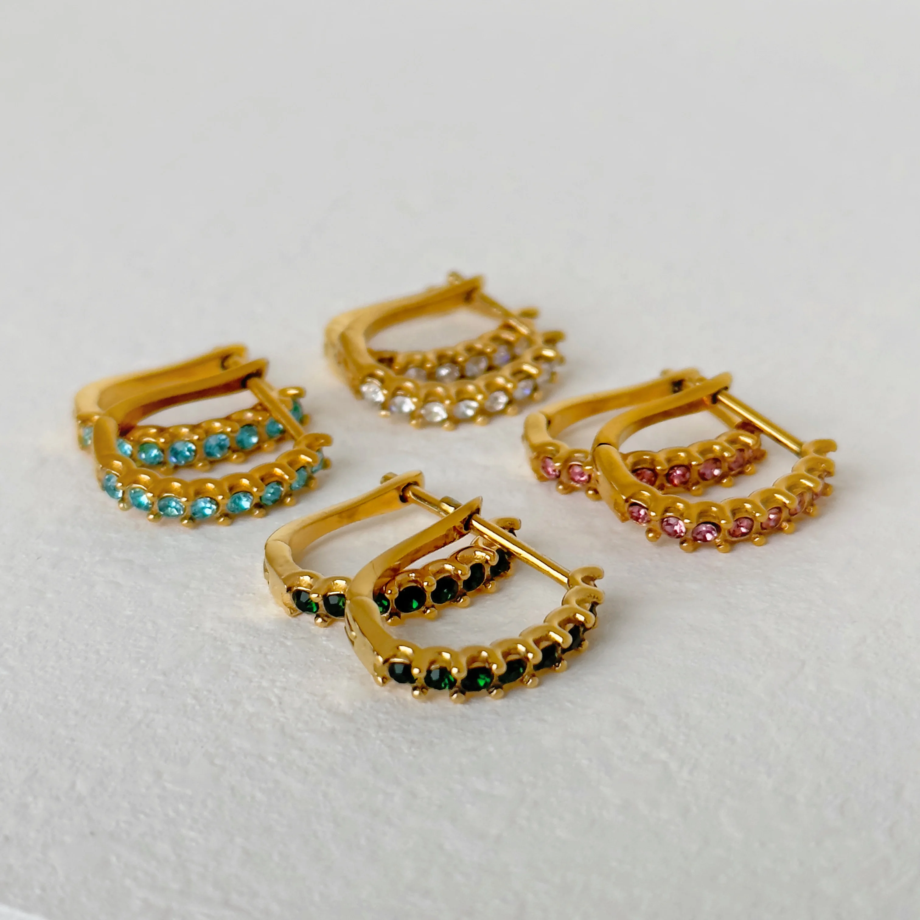 

2024 Dazan HOT Summer New 18k PVD Gold Plated Hypoallergenic Stainless Steel Ins Planet Green Colorful Zircon C hoop Earrings