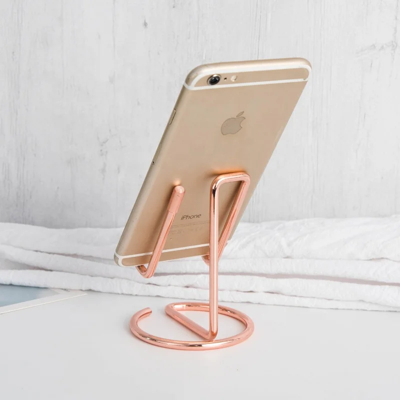 

2021 new product light luxury one-piece molding electroplating process metal mobile phone tablet computer bracket, Rose gold