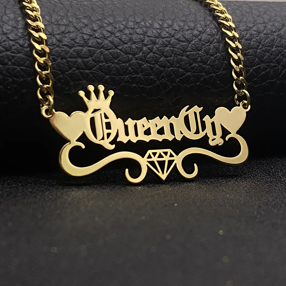 

Stainless Steel Heart Chains Custom Name Necklace With Crowns 18K Gold Cuban Links