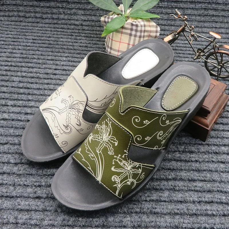 

Couro Embossed Sandals Woman Cute Keilabsatz Female Sandals Of Lady Summ Sandal Slipper Outdor Beach Personnalise Womens Famous