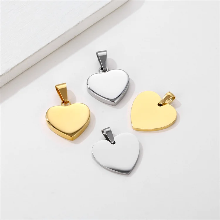 

2020 wholesale high polished engravable stainless steel simple flat blank heart pendant