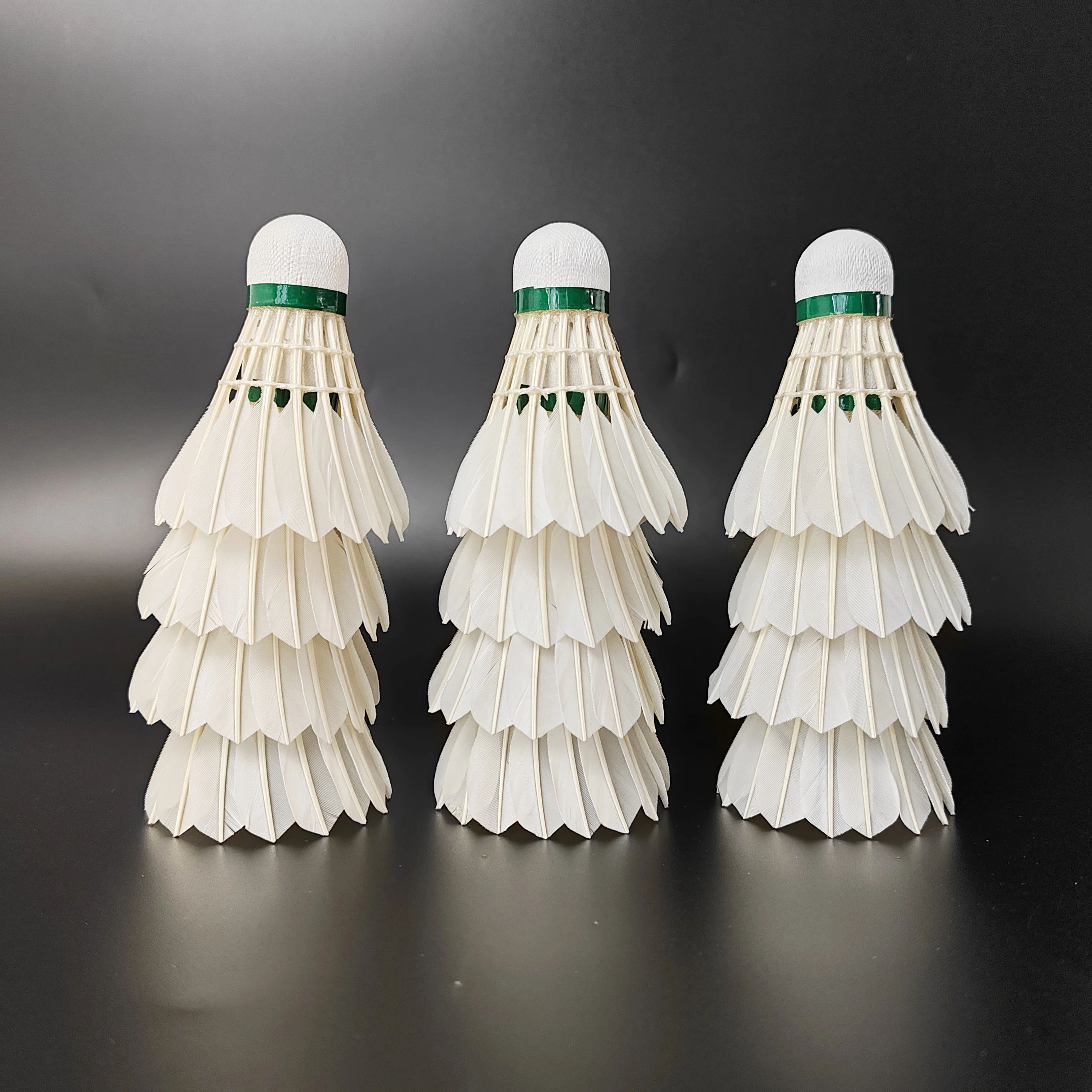 DunRun DR-07 Goose Curve Feather Training Shuttlecock Badminton Ball Shuttle Cock 2 Layers Cork for Training and Entertainment