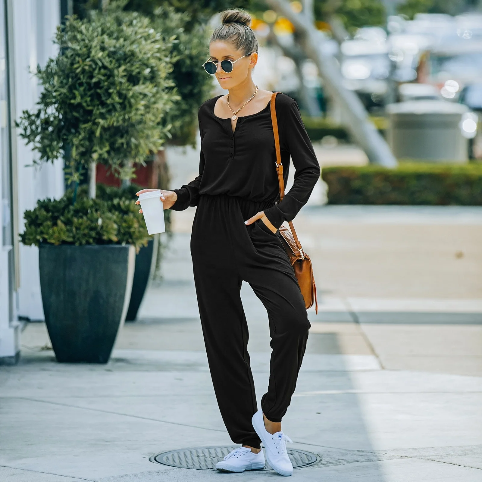 

Autumn and winter women's new fashion casual solid color round neck long sleeve skinny jumpsuit