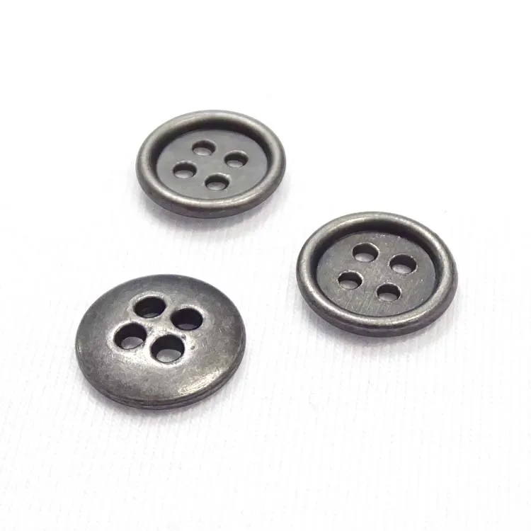 

BTK-018 High quality eco-friendly round sewing button shirt 4 holes shirt button