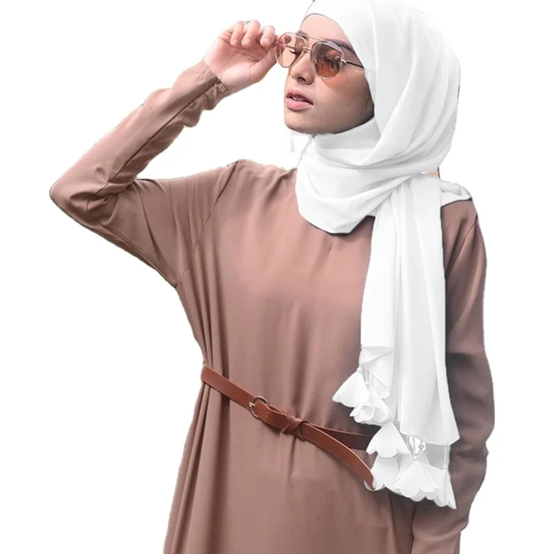 

Designer Solid Color Bubble Chiffon Hijab Scarf Women Long Soft Wrap Shawl Scarves Femme Muslim Hijabs Heart Tassel Scarf