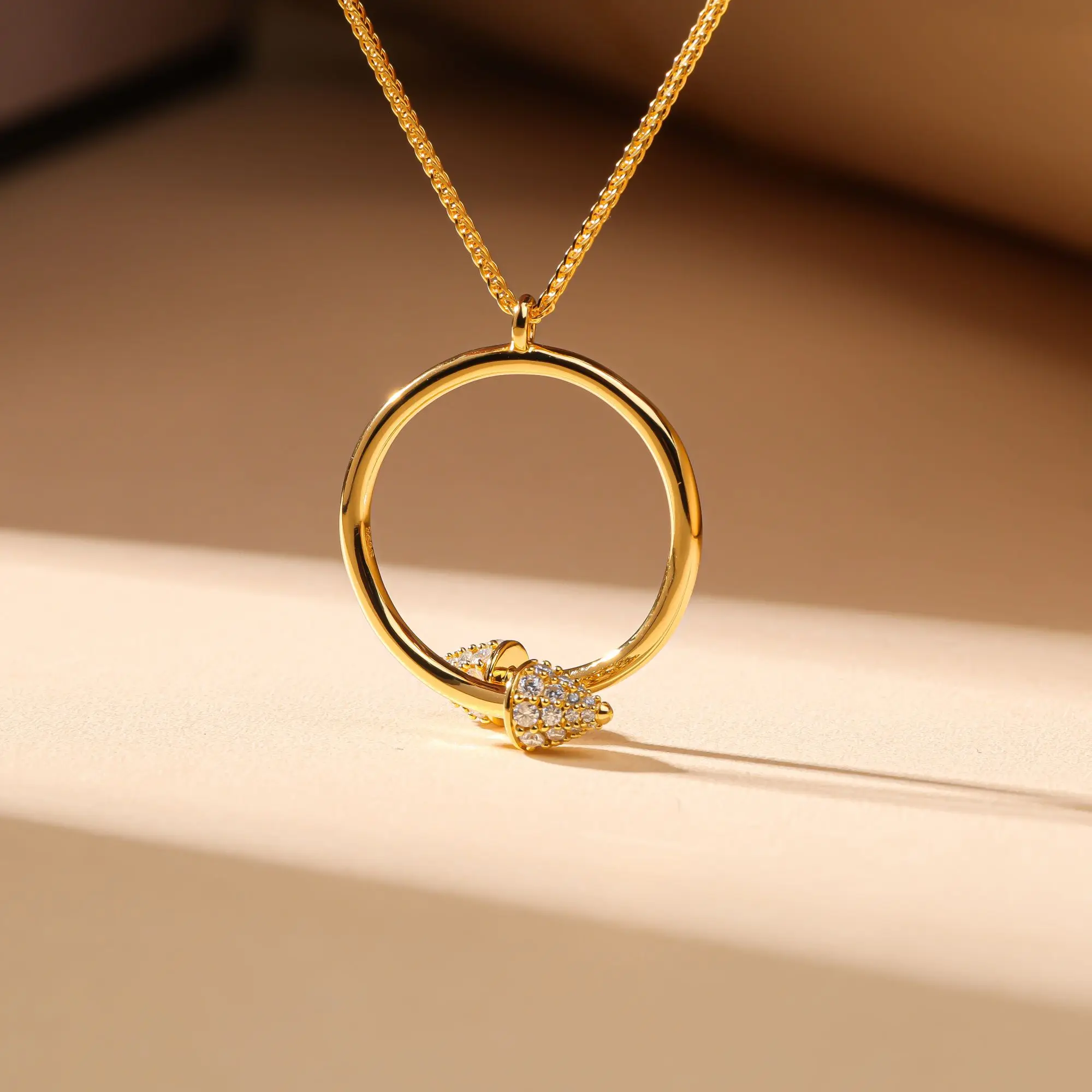 

European and American Fashion Explosion Gold Sterling Silver Moissanite Necklace Pendant Jewelry