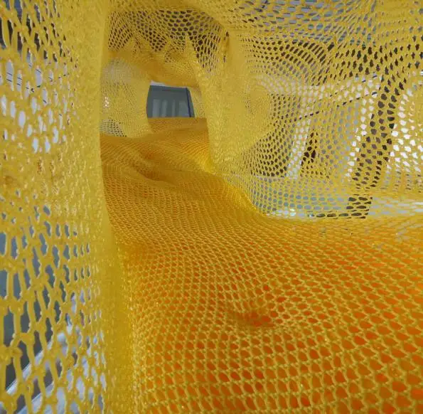 
interactive play of climbing net of outdoor theme park equipment 