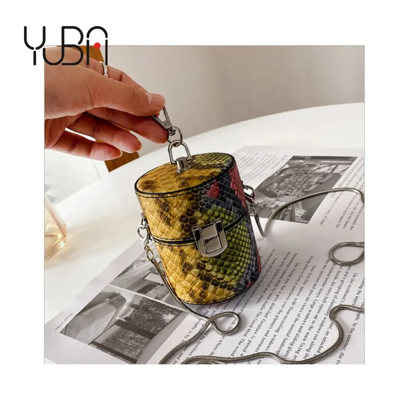 

Ladies snake pattern Mini cylinder bag 2021 Retro chain Europe and America Shoulder purse crossbody bag, Customizable