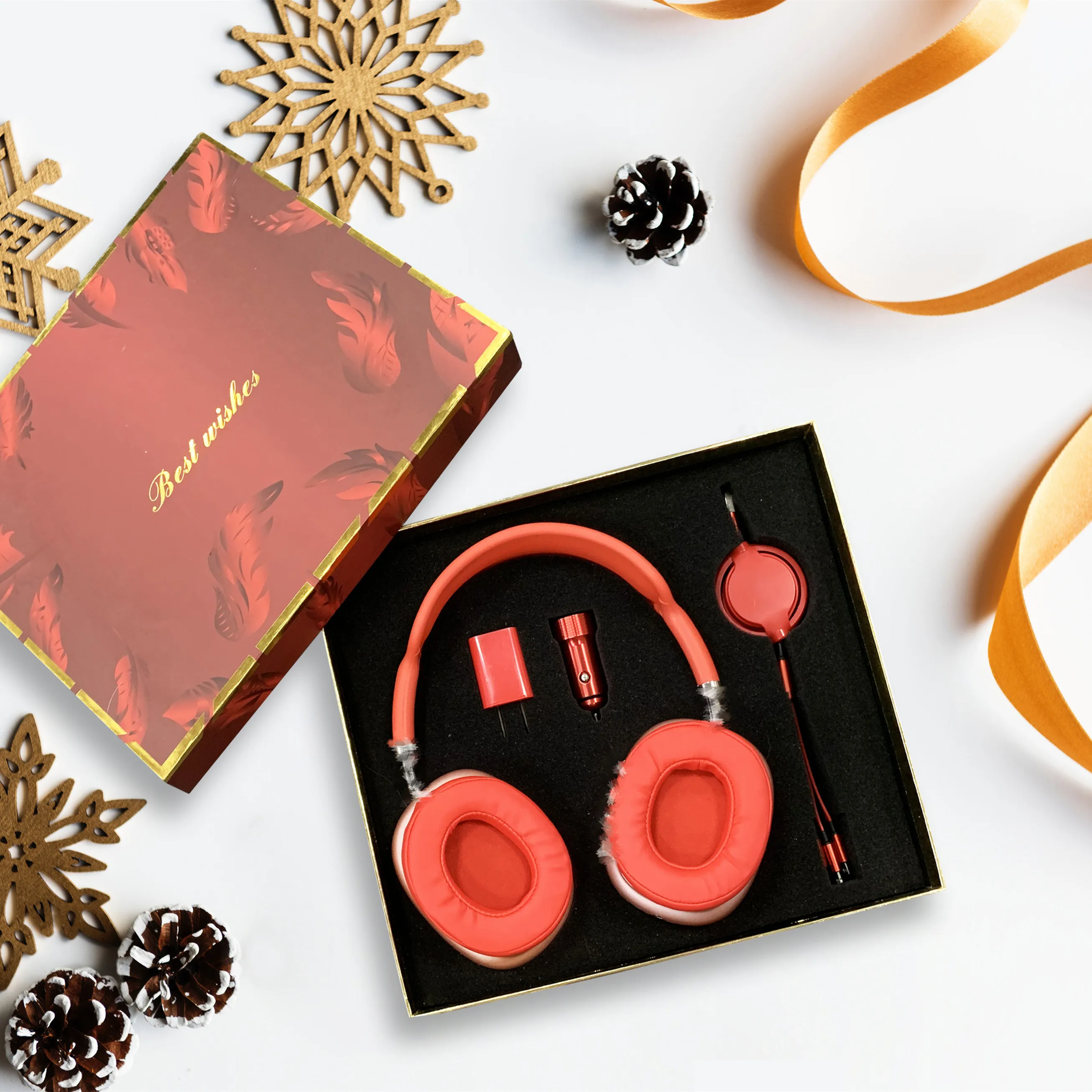 

Hot Thanksgiving Gift Christmas Universal World Plug Business Travel Adapter Gift Set earphone 3 in 1 cable charger gift set