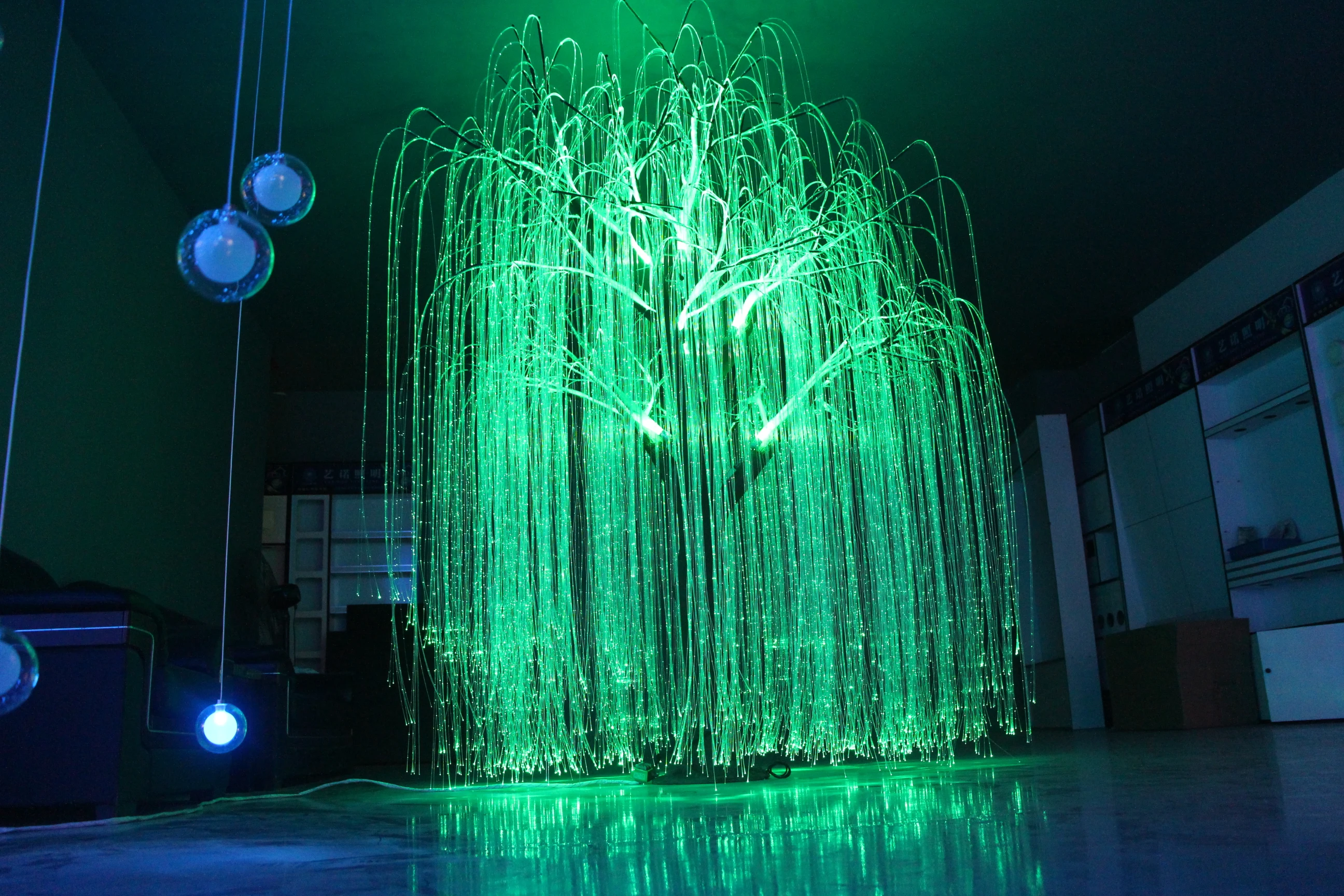 Nice Design Large Outdoor Artificial Trees Lights High Quality Fiber Optic Tree Lamps Pretty